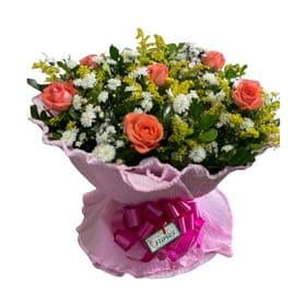 Ramalhete com 06 Rosas